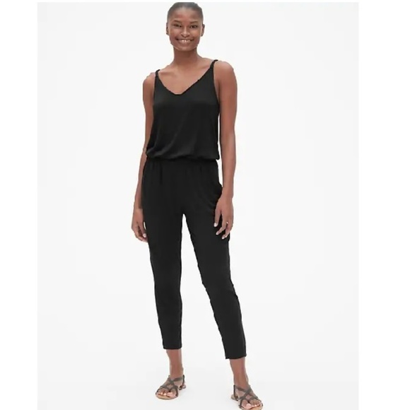 GAP Pants - NWT Gap Strappy Cami Jumpsuit XS Black c895